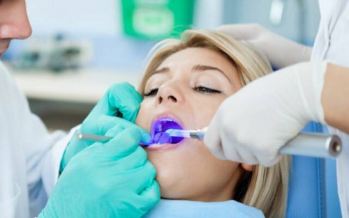Пародонтальный и периодонтальный абсцессы: лечение в стоматологии и в домашних условиях