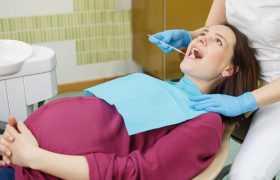 беременная у стоматолога
